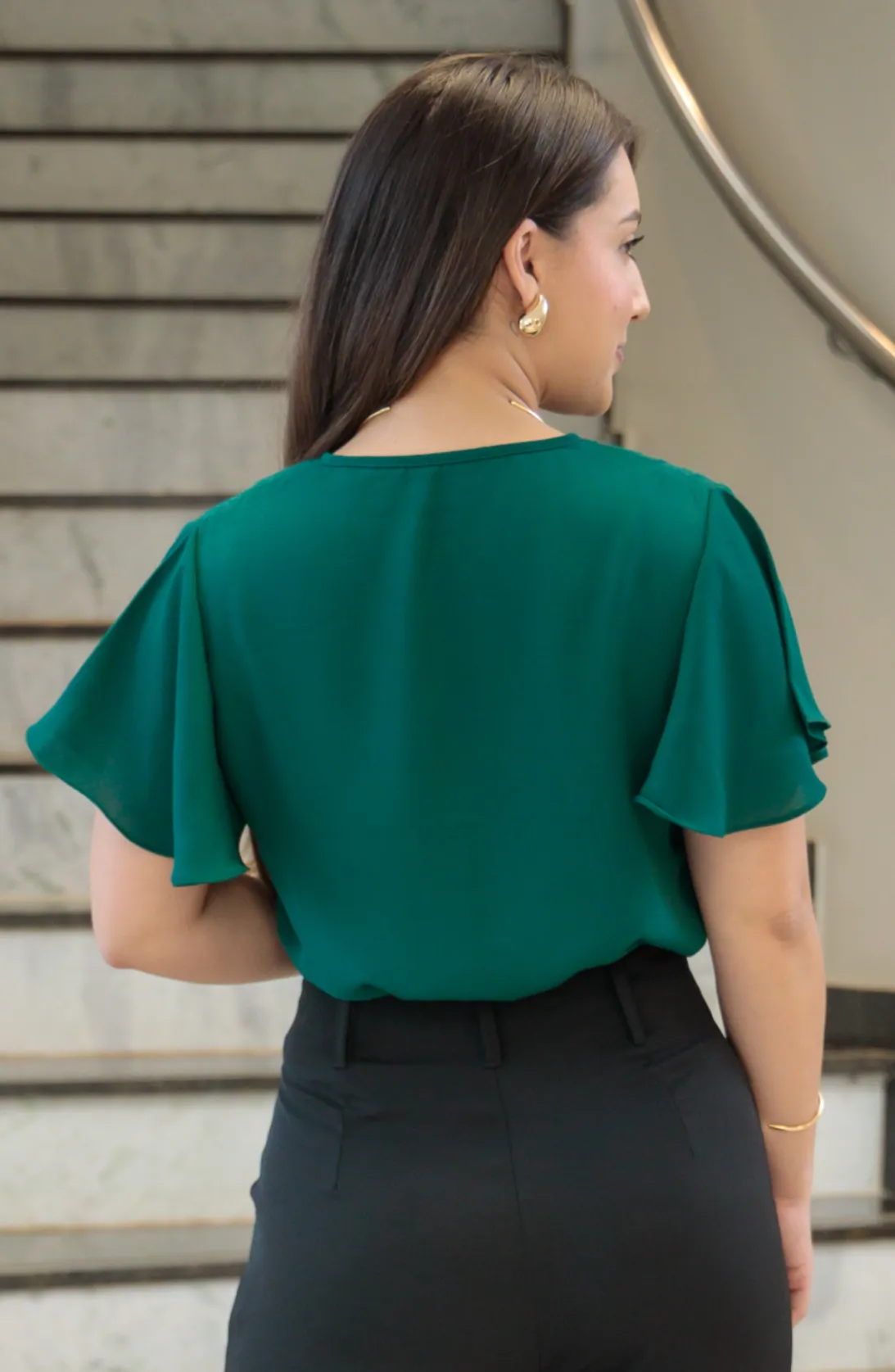 Blusa Manga Flutuante Decote "V" Rafaela Verde Petróleo