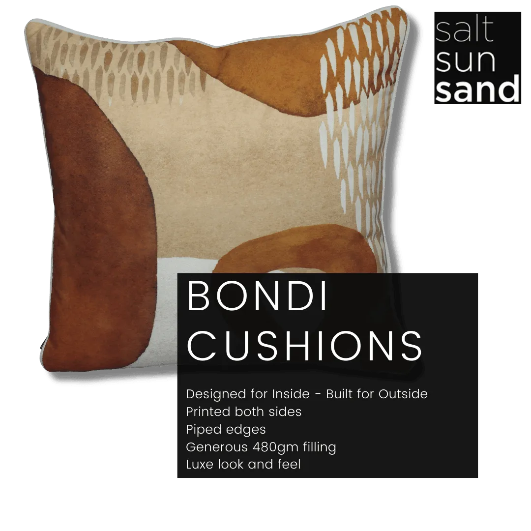 Bondi Red Centre - 45 x 45 cm Piped Cushion