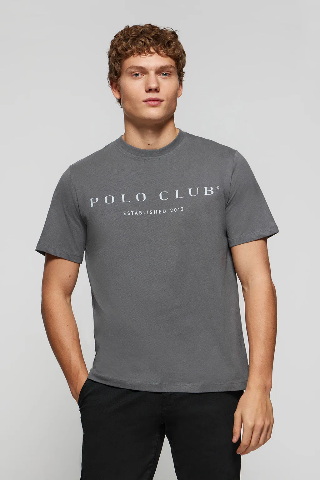 Camiseta básica asfalto con print icónico Polo Club