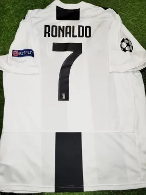 Cristiano Ronaldo Juventus 2018 2019 DEBUT UEFA Jersey Camiseta Shirt XL SKU# CF3489