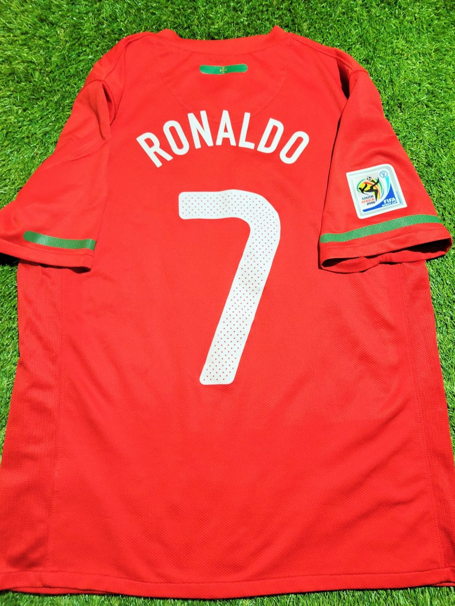 Cristiano Ronaldo Portugal 2010 WORLD CUP Jersey Camiseta Shirt M SKU# 376894-611