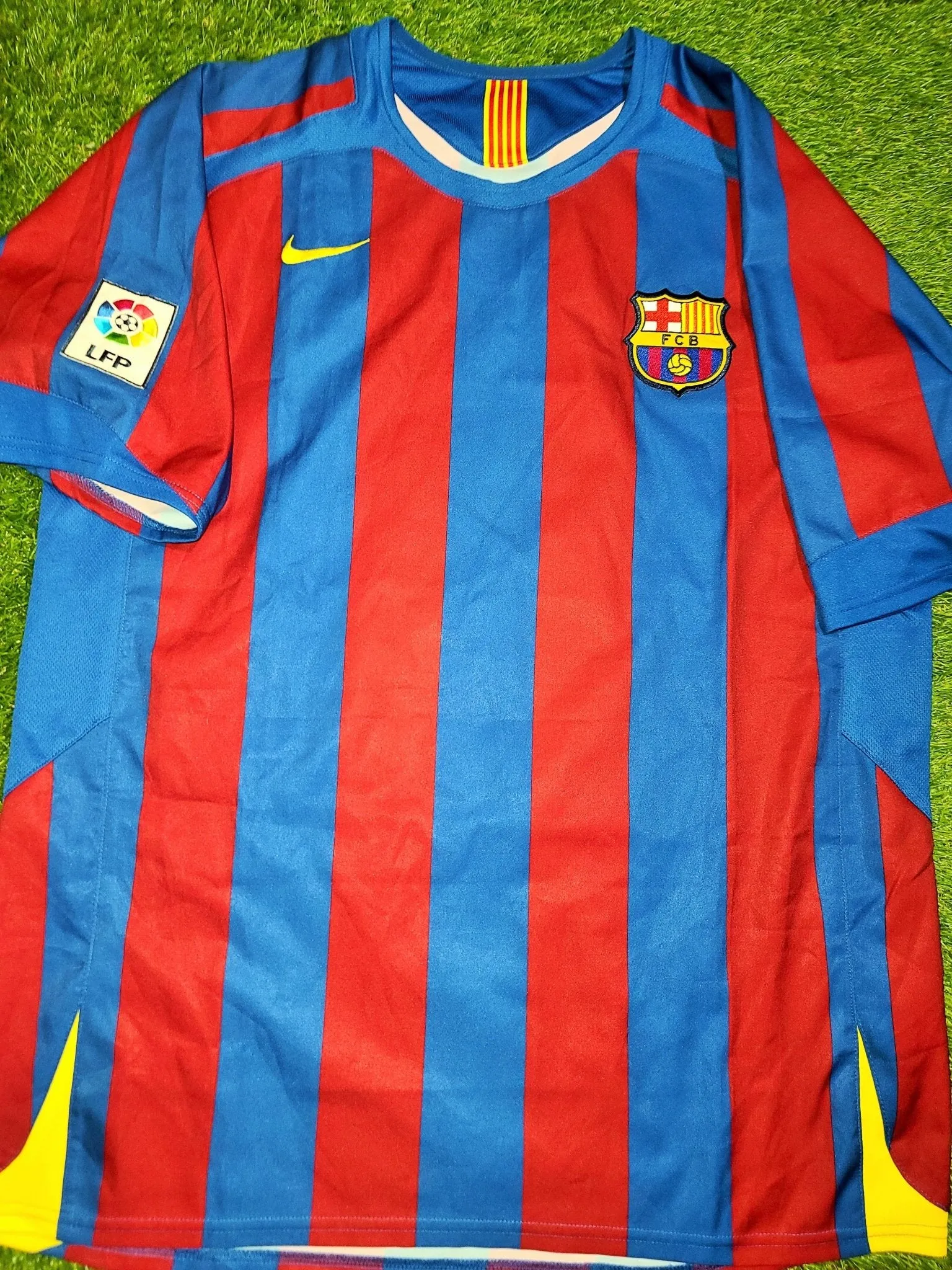 Eto'o Barcelona 2005 2006 Home Jersey Shirt Camiseta Maglia L SKU# 195970