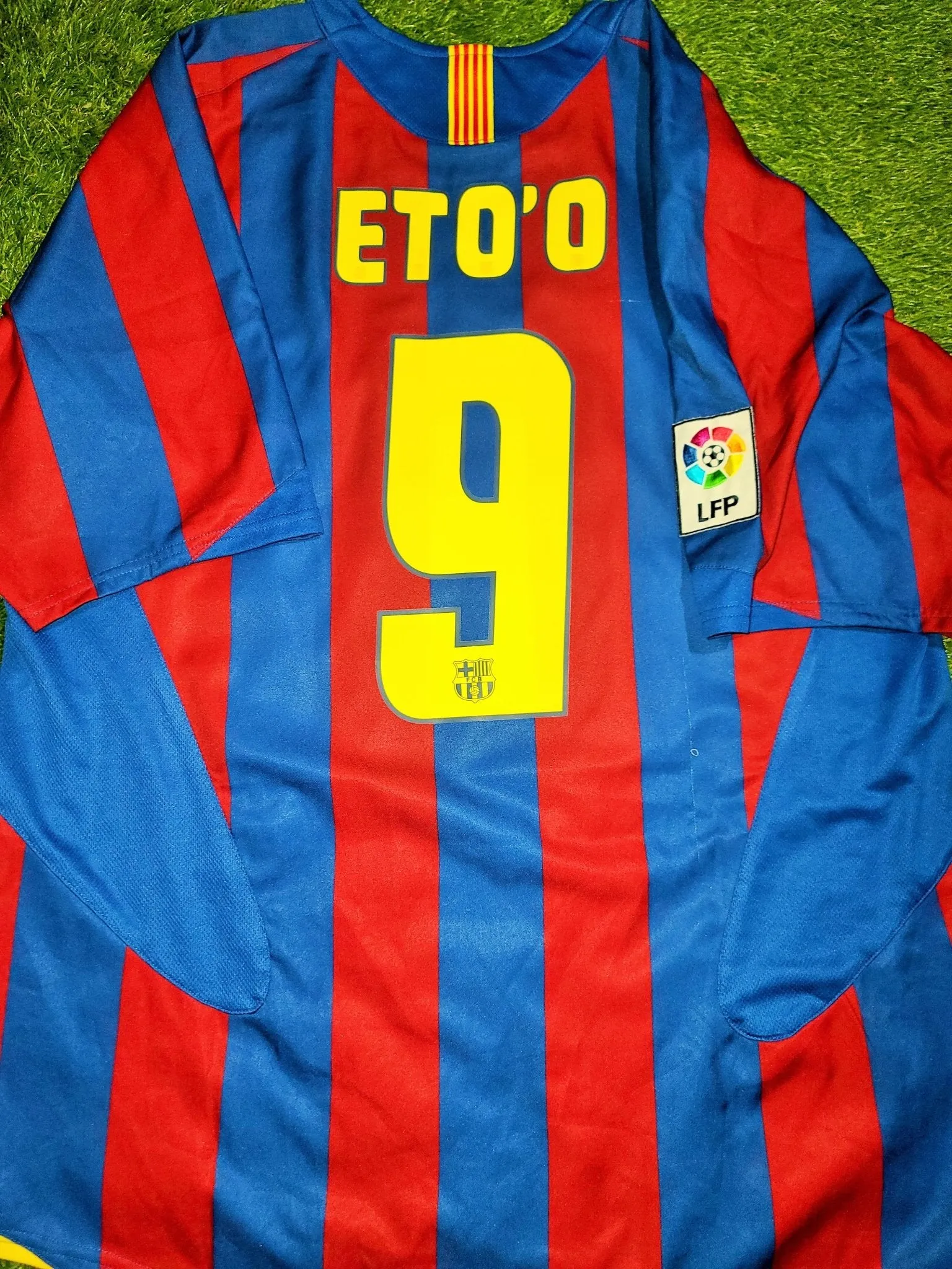 Eto'o Barcelona 2005 2006 Home Jersey Shirt Camiseta Maglia L SKU# 195970