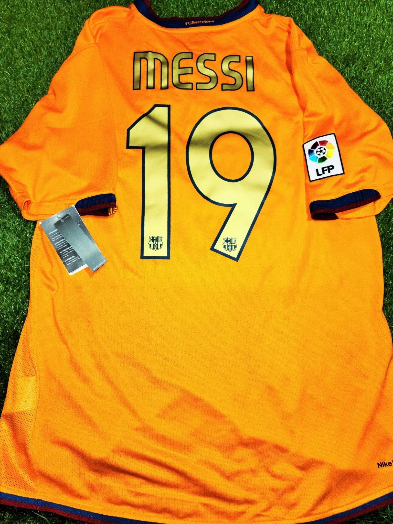 Messi Barcelona 2006 2007 Jersey Shirt Camiseta L BNWT SKU# 146982-819