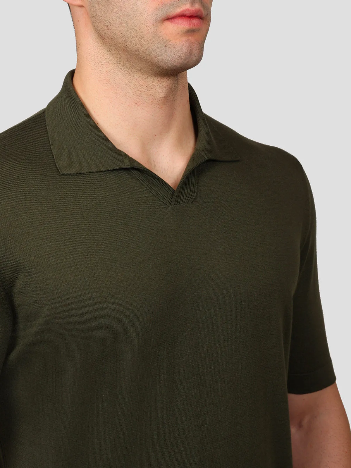 Polo scollo a V 100% Cotone Supersoft Verde