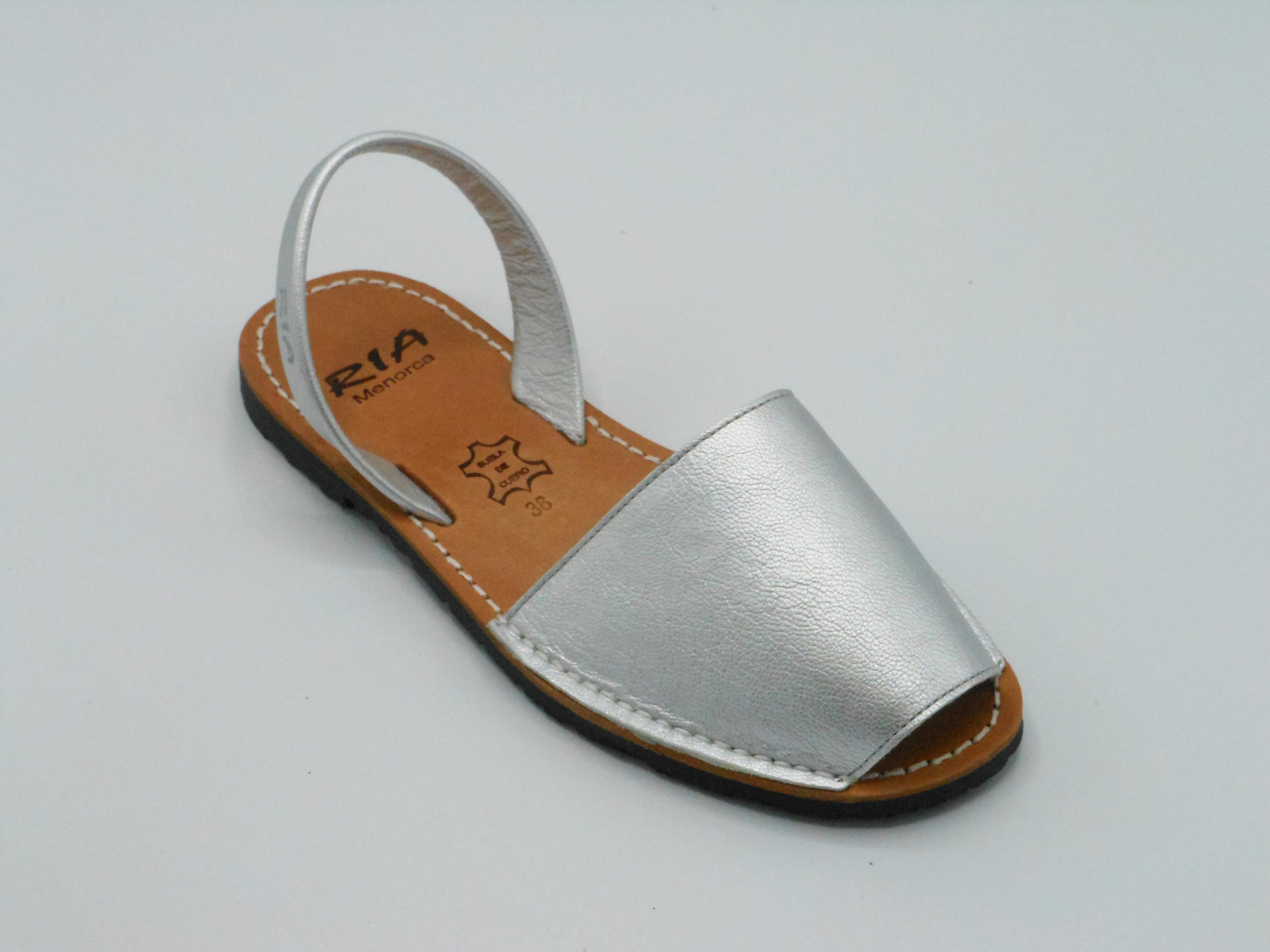 RIA Minorchina metalgrain silver